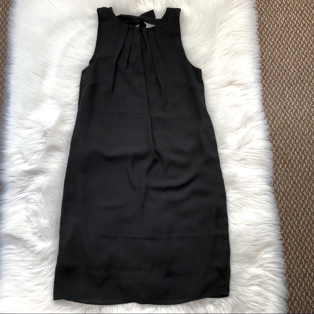 NWT Black Sleeveless Chiffon Shift Dress Tie Back